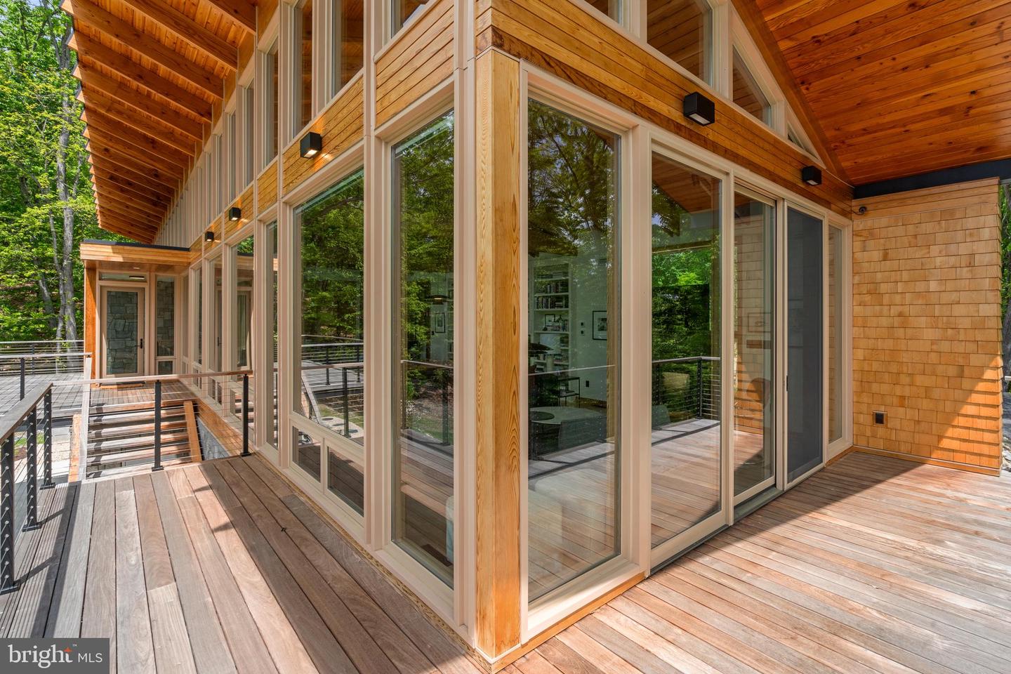 559 BESSIE BELL MOUNTAIN RD, CASTLETON, Virginia 22716, 3 Bedrooms Bedrooms, ,2 BathroomsBathrooms,Residential,For sale,559 BESSIE BELL MOUNTAIN RD,VARP2002080 MLS # VARP2002080