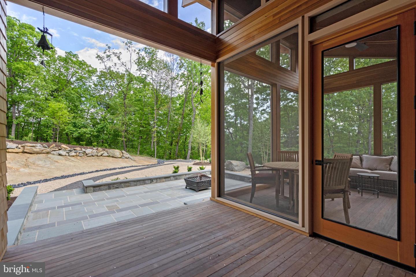 559 BESSIE BELL MOUNTAIN RD, CASTLETON, Virginia 22716, 3 Bedrooms Bedrooms, ,2 BathroomsBathrooms,Residential,For sale,559 BESSIE BELL MOUNTAIN RD,VARP2002080 MLS # VARP2002080