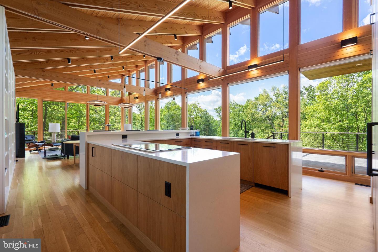 559 BESSIE BELL MOUNTAIN RD, CASTLETON, Virginia 22716, 3 Bedrooms Bedrooms, ,2 BathroomsBathrooms,Residential,For sale,559 BESSIE BELL MOUNTAIN RD,VARP2002080 MLS # VARP2002080