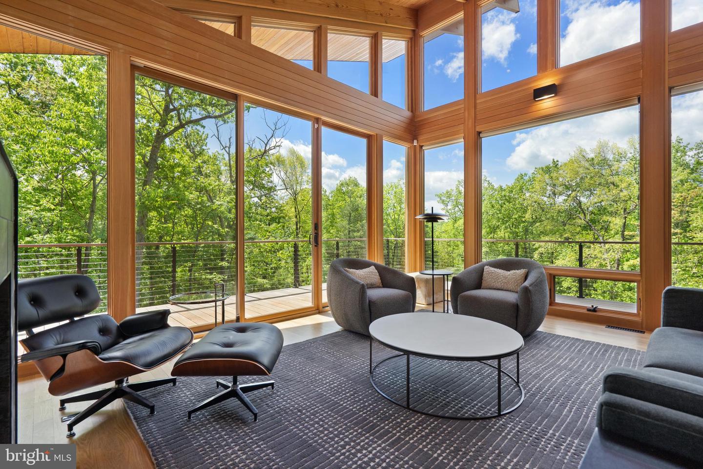 559 BESSIE BELL MOUNTAIN RD, CASTLETON, Virginia 22716, 3 Bedrooms Bedrooms, ,2 BathroomsBathrooms,Residential,For sale,559 BESSIE BELL MOUNTAIN RD,VARP2002080 MLS # VARP2002080