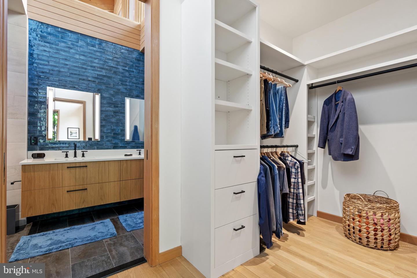 559 BESSIE BELL MOUNTAIN RD, CASTLETON, Virginia 22716, 3 Bedrooms Bedrooms, ,2 BathroomsBathrooms,Residential,For sale,559 BESSIE BELL MOUNTAIN RD,VARP2002080 MLS # VARP2002080