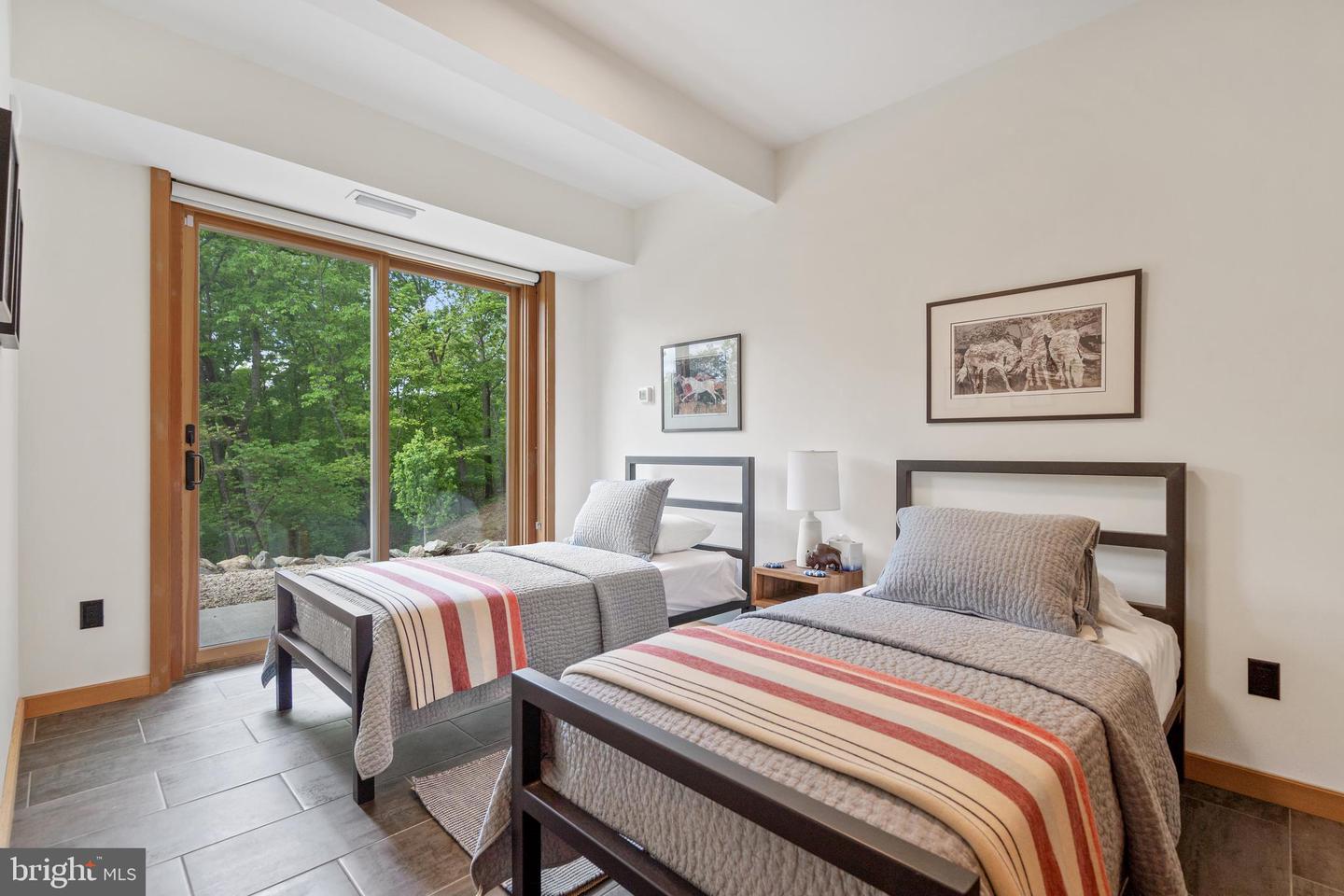 559 BESSIE BELL MOUNTAIN RD, CASTLETON, Virginia 22716, 3 Bedrooms Bedrooms, ,2 BathroomsBathrooms,Residential,For sale,559 BESSIE BELL MOUNTAIN RD,VARP2002080 MLS # VARP2002080