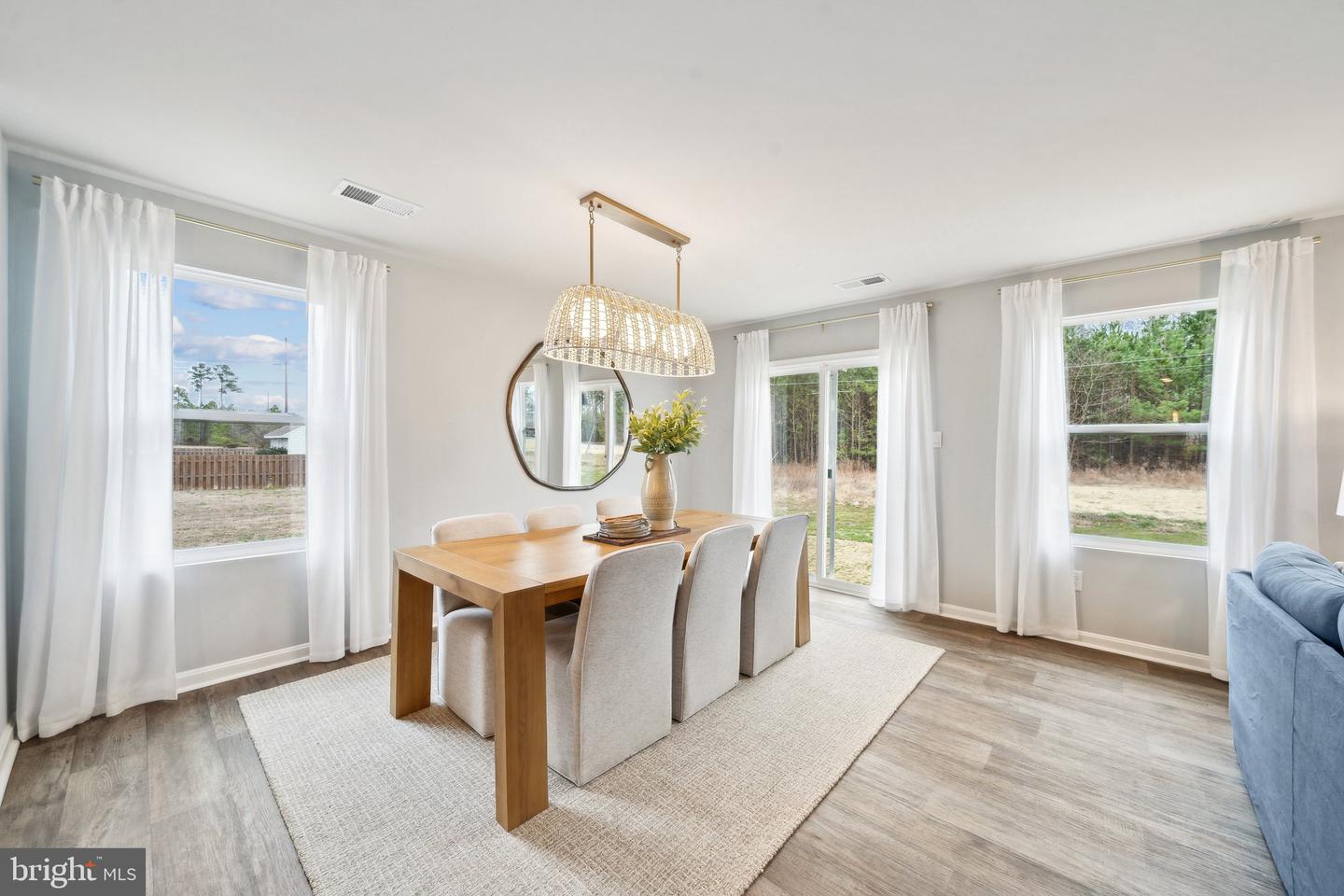 17 RIVER OAK DR, STAUNTON, Virginia 24401, 4 Bedrooms Bedrooms, ,2 BathroomsBathrooms,Residential,For sale,17 RIVER OAK DR,VASC2000678 MLS # VASC2000678