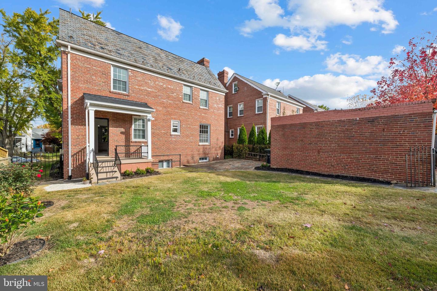 1350 SOMERSET PL NW, WASHINGTON, District Of Columbia 20011, 4 Bedrooms Bedrooms, ,2 BathroomsBathrooms,Residential,For sale,1350 SOMERSET PL NW,DCDC2213690 MLS # DCDC2213690