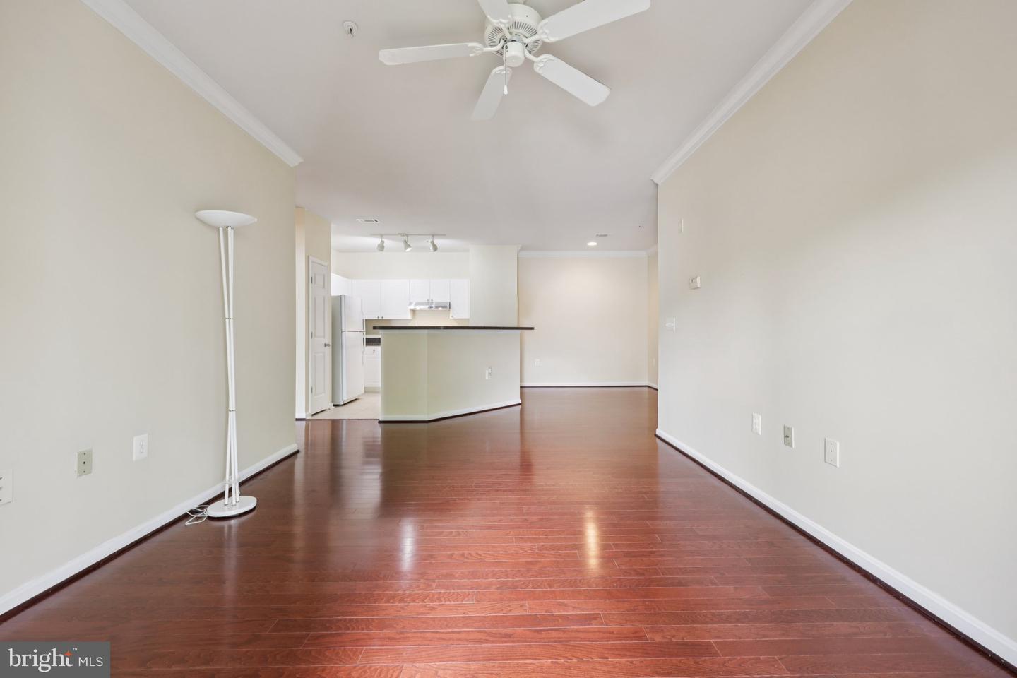 11355 ARISTOTLE DR #8-313, FAIRFAX, Virginia 22030, 2 Bedrooms Bedrooms, ,2 BathroomsBathrooms,Residential,For sale,11355 ARISTOTLE DR #8-313,VAFX2261694 MLS # VAFX2261694