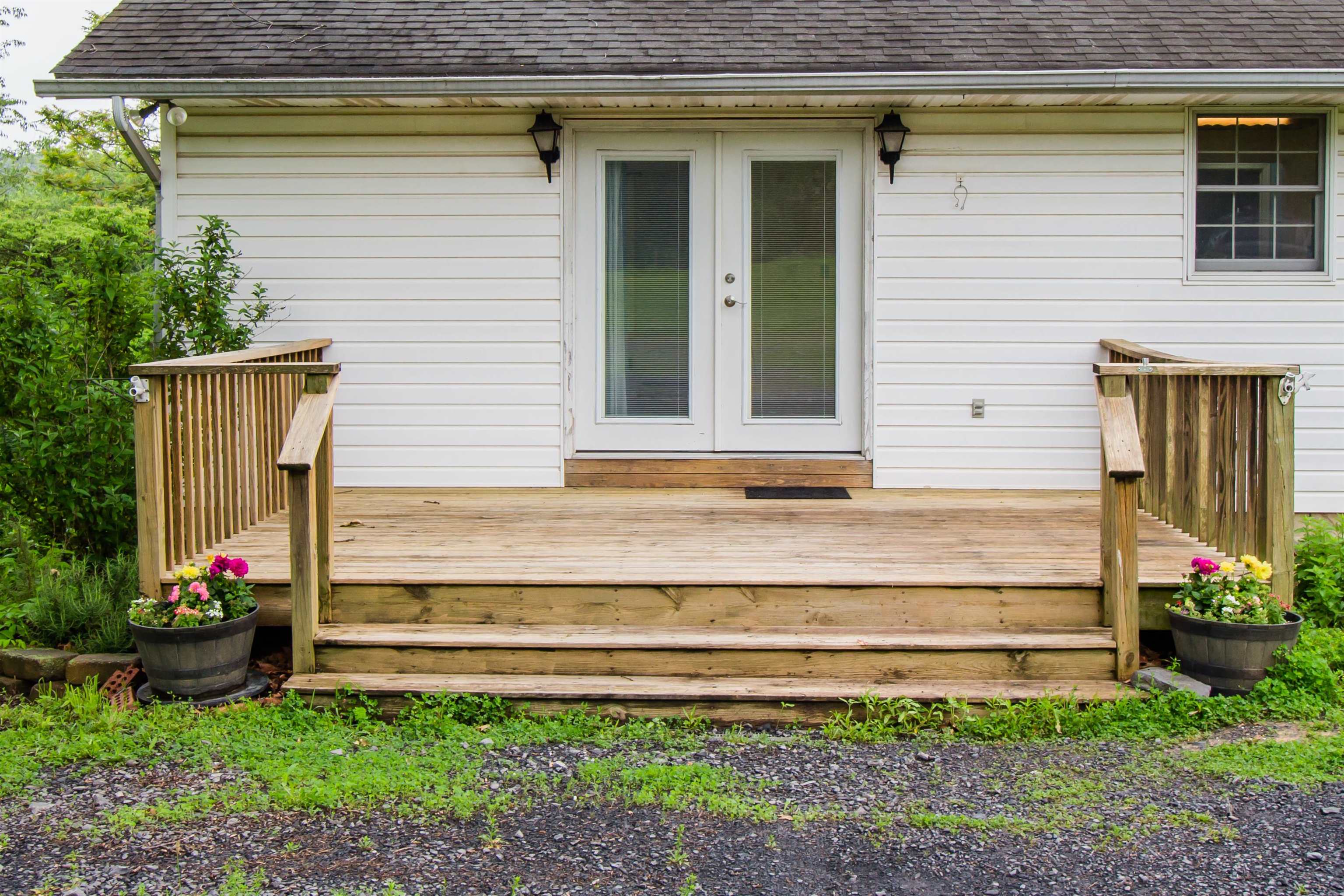 7377 APPLE RIDGE DR, TIMBERVILLE, Virginia 22853, 4 Bedrooms Bedrooms, ,3 BathroomsBathrooms,Residential,7377 APPLE RIDGE DR,665160 MLS # 665160