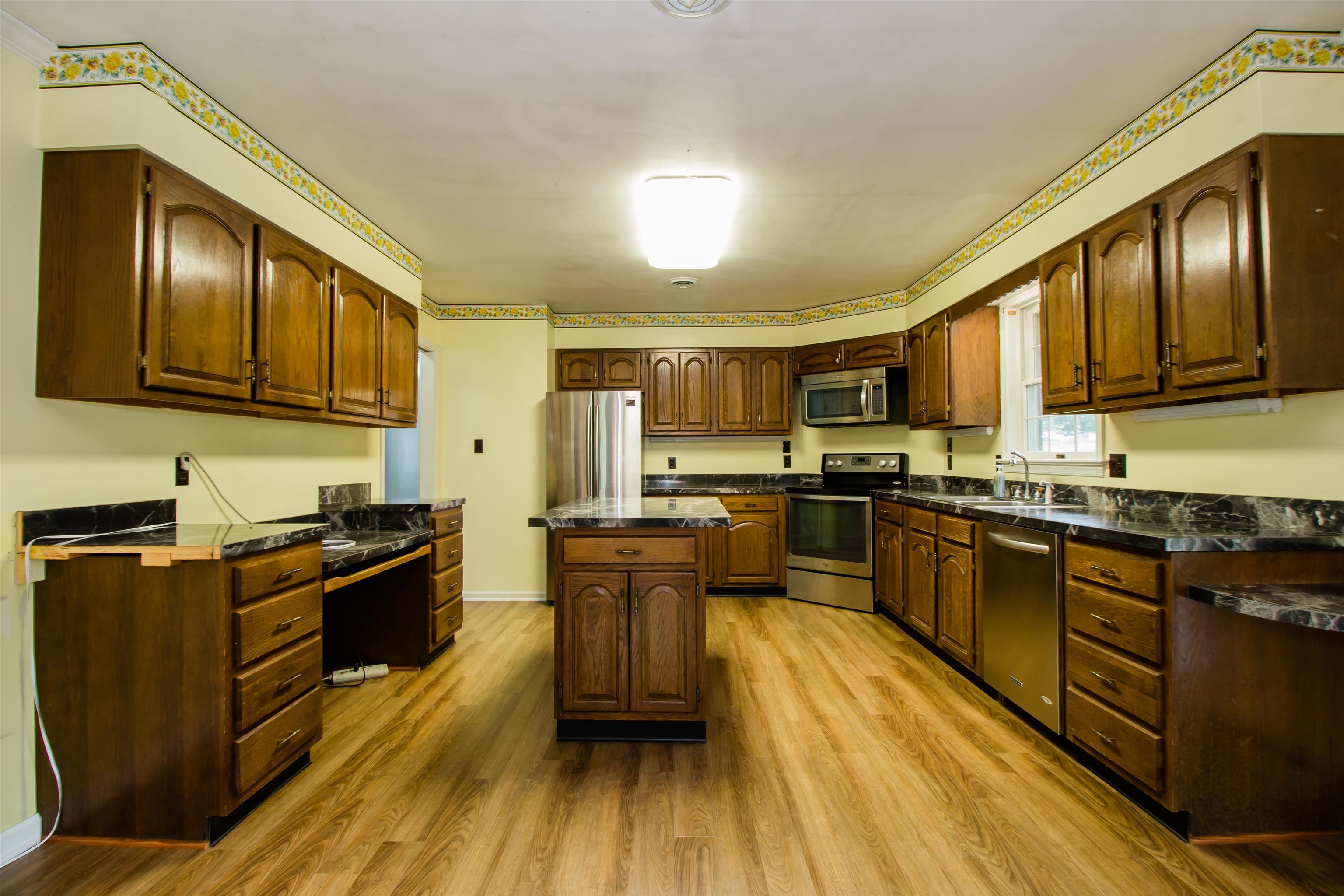 7377 APPLE RIDGE DR, TIMBERVILLE, Virginia 22853, 4 Bedrooms Bedrooms, ,3 BathroomsBathrooms,Residential,7377 APPLE RIDGE DR,665160 MLS # 665160