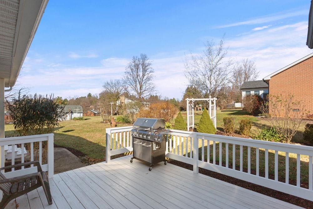 655 GREENWOOD ST, ROCKINGHAM, Virginia 22801, 3 Bedrooms Bedrooms, ,2 BathroomsBathrooms,Residential,655 GREENWOOD ST,671498 MLS # 671498