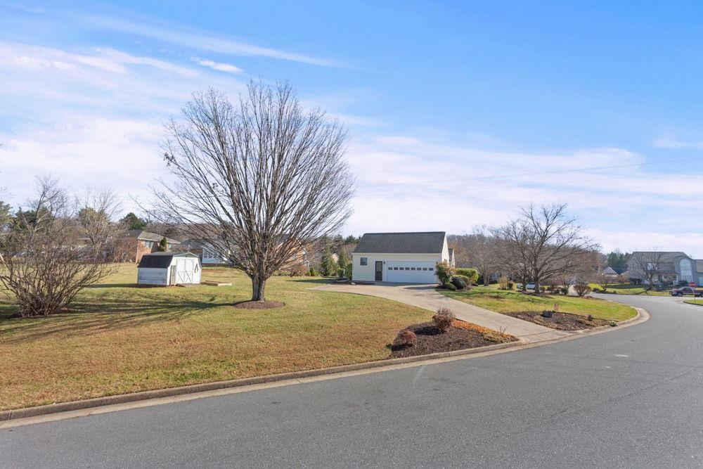 655 GREENWOOD ST, ROCKINGHAM, Virginia 22801, 3 Bedrooms Bedrooms, ,2 BathroomsBathrooms,Residential,655 GREENWOOD ST,671498 MLS # 671498