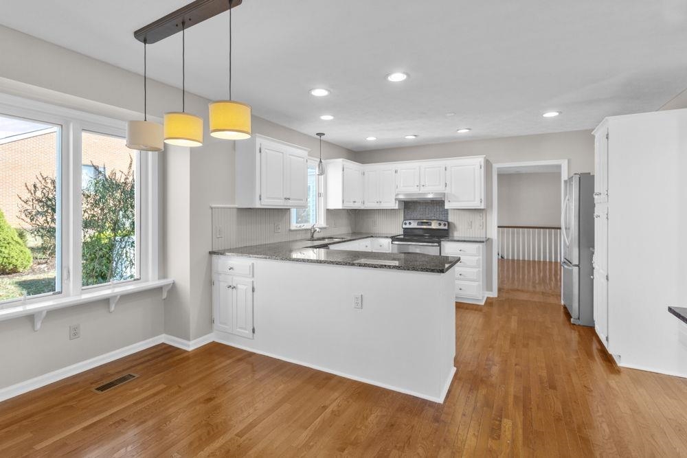 655 GREENWOOD ST, ROCKINGHAM, Virginia 22801, 3 Bedrooms Bedrooms, ,2 BathroomsBathrooms,Residential,655 GREENWOOD ST,671498 MLS # 671498