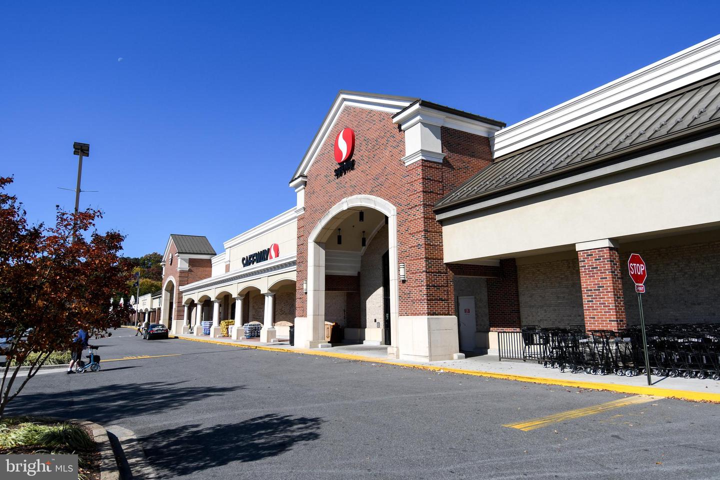 6608 POTOMAC AVE #B2, ALEXANDRIA, Virginia 22307, 2 Bedrooms Bedrooms, ,1 BathroomBathrooms,Residential,For sale,6608 POTOMAC AVE #B2,VAFX2264508 MLS # VAFX2264508