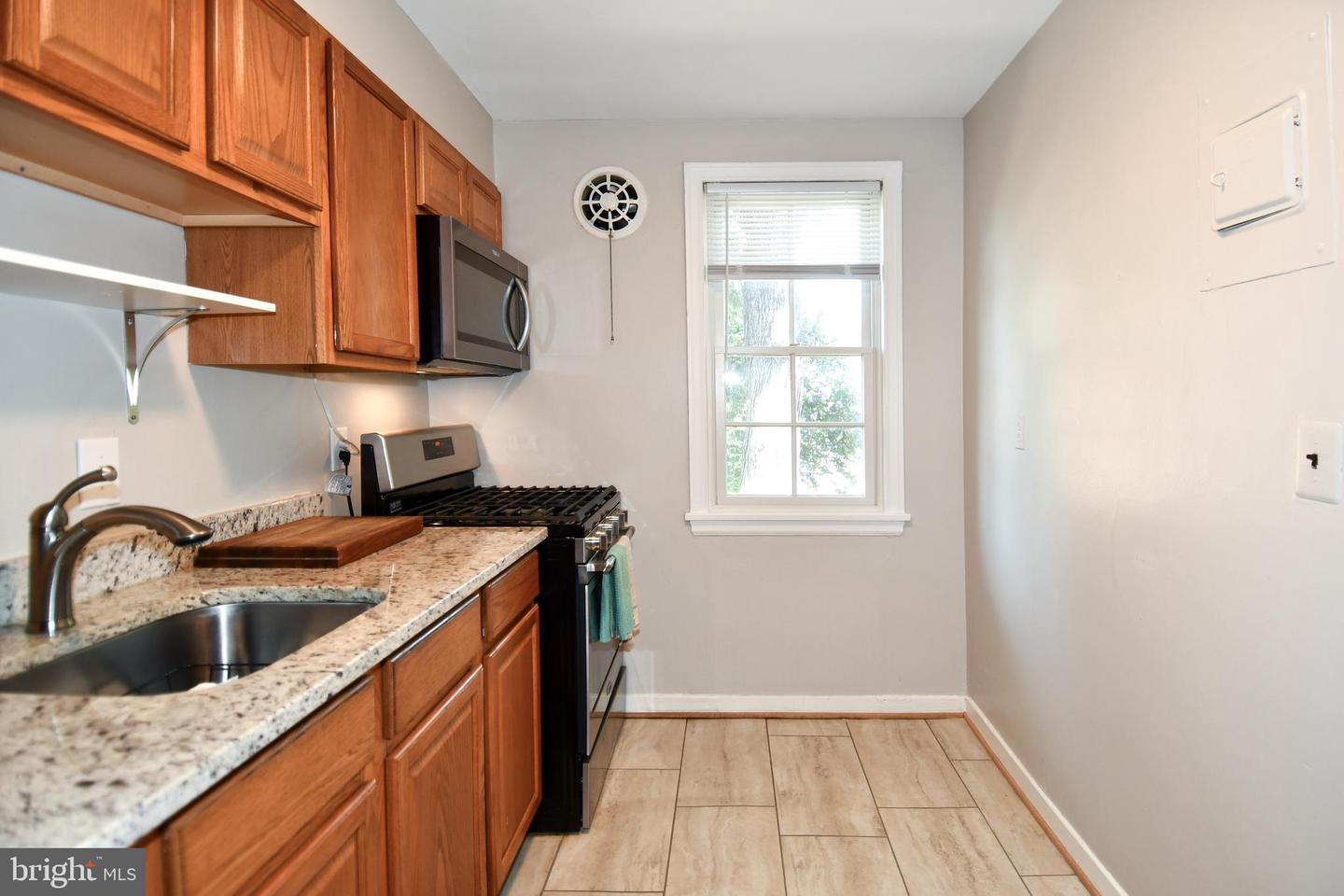 6608 POTOMAC AVE #B2, ALEXANDRIA, Virginia 22307, 2 Bedrooms Bedrooms, ,1 BathroomBathrooms,Residential,For sale,6608 POTOMAC AVE #B2,VAFX2264508 MLS # VAFX2264508
