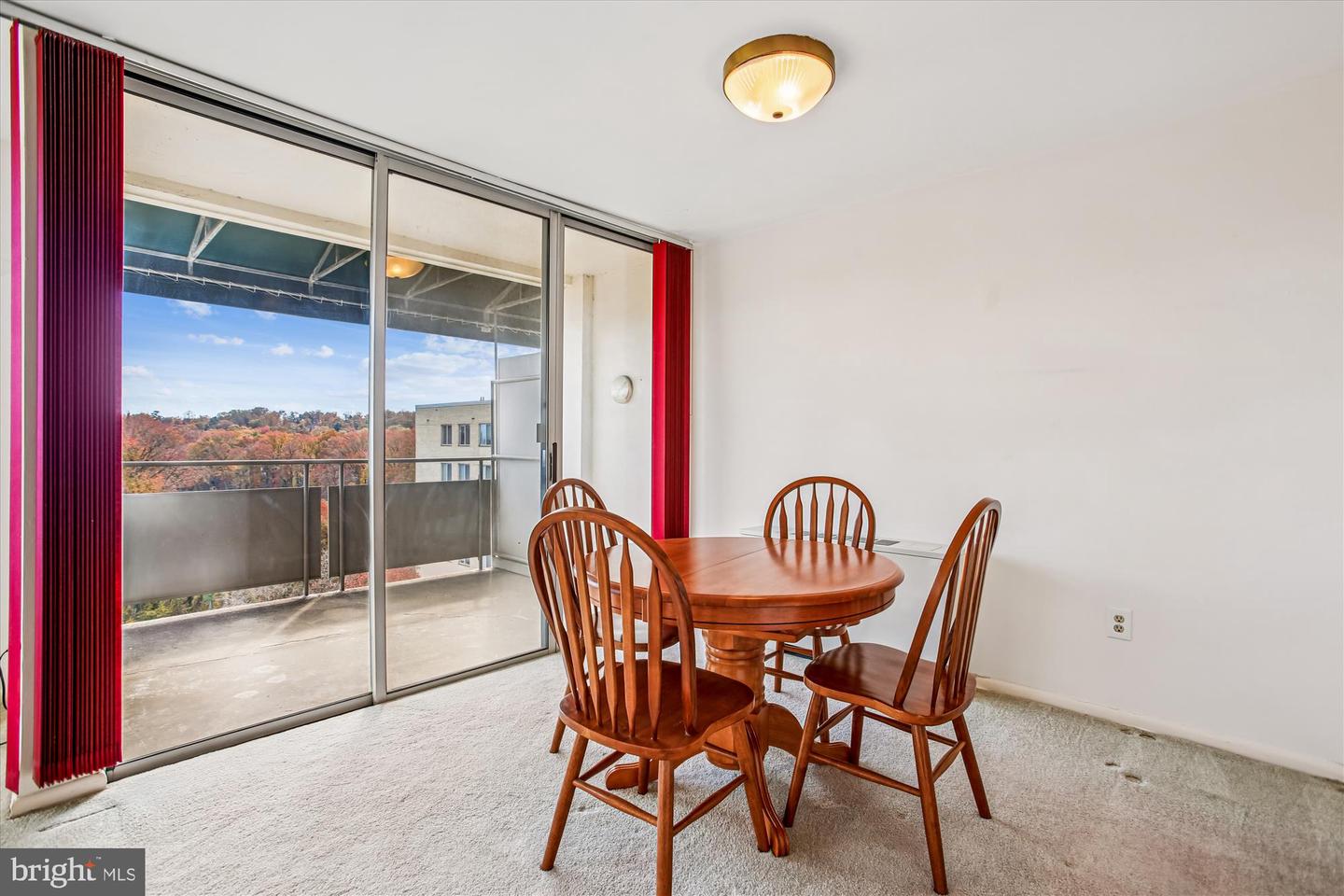 6621 WAKEFIELD DR #910, ALEXANDRIA, Virginia 22307, 1 Bedroom Bedrooms, ,1 BathroomBathrooms,Residential,For sale,6621 WAKEFIELD DR #910,VAFX2264882 MLS # VAFX2264882