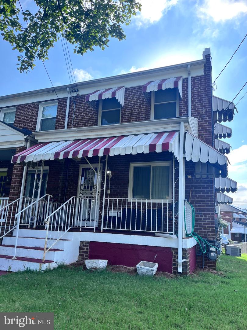 1001 30TH ST SE, WASHINGTON, District Of Columbia 20019, ,Residential,For sale,1001 30TH ST SE,DCDC2222598 MLS # DCDC2222598