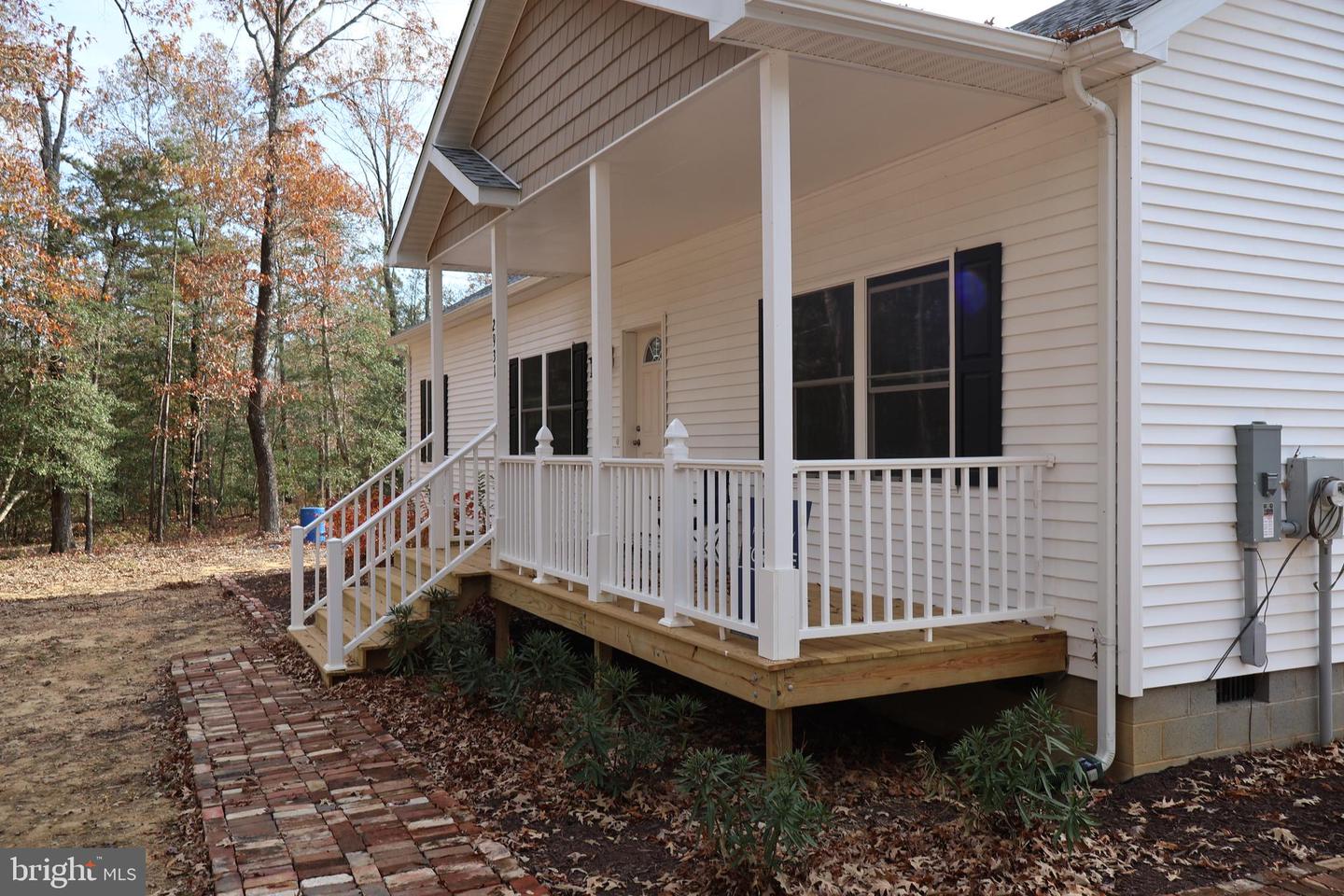 CHARLES CITY, Virginia 23030, 3 Bedrooms Bedrooms, 5 Rooms Rooms,2 BathroomsBathrooms,Residential,For sale,VACS2000058 MLS # VACS2000058