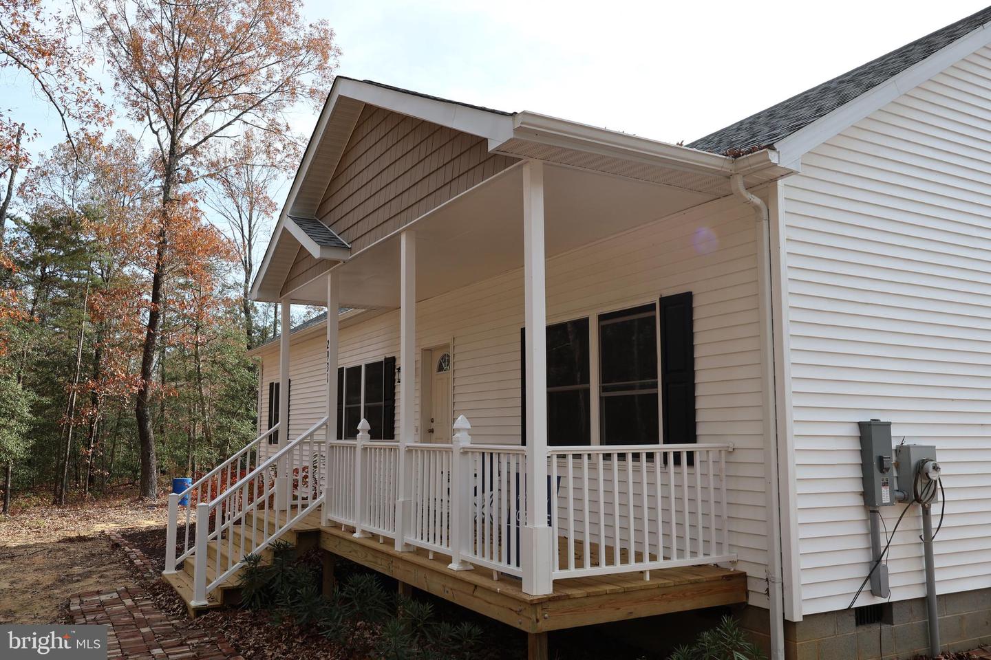 CHARLES CITY, Virginia 23030, 3 Bedrooms Bedrooms, 5 Rooms Rooms,2 BathroomsBathrooms,Residential,For sale,VACS2000058 MLS # VACS2000058