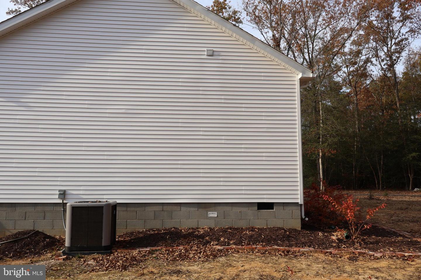 CHARLES CITY, Virginia 23030, 3 Bedrooms Bedrooms, 5 Rooms Rooms,2 BathroomsBathrooms,Residential,For sale,VACS2000058 MLS # VACS2000058