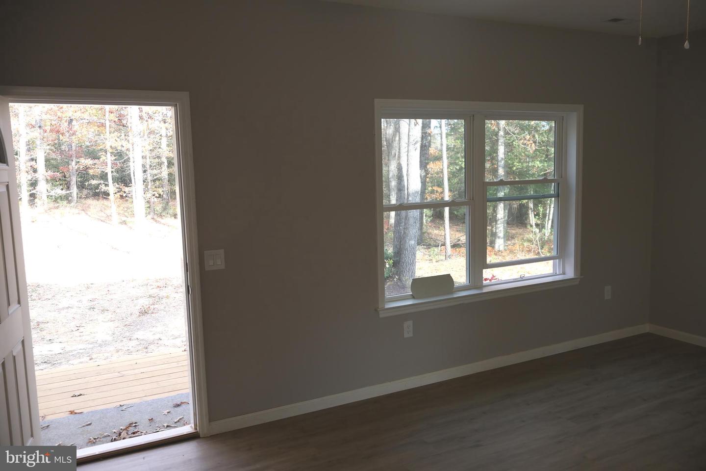 CHARLES CITY, Virginia 23030, 3 Bedrooms Bedrooms, 5 Rooms Rooms,2 BathroomsBathrooms,Residential,For sale,VACS2000058 MLS # VACS2000058