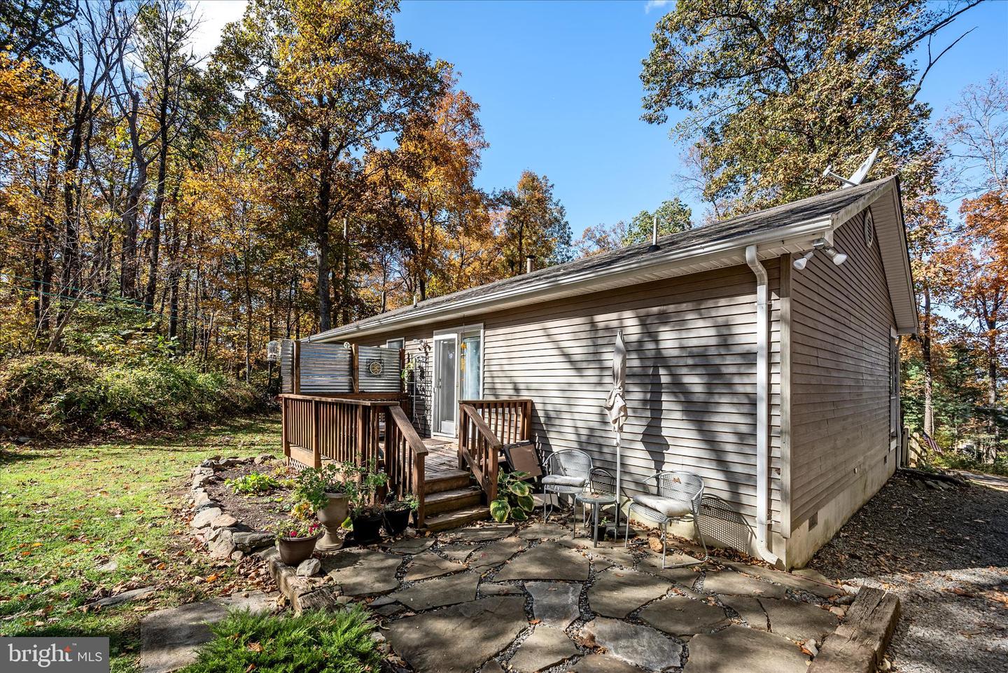 157 WOODTHRUSH WAY, LINDEN, Virginia 22642, 3 Bedrooms Bedrooms, 8 Rooms Rooms,2 BathroomsBathrooms,Residential,For sale,157 WOODTHRUSH WAY,VAWR2012688 MLS # VAWR2012688 157 WOODTHRUSH WAY, LINDEN, Virginia 22642, 3 Bedrooms Bedrooms, 8 Rooms Rooms,2 BathroomsBathrooms,Residential,For sale,157 WOODTHRUSH WAY,VAWR2012688 MLS # VAWR2012688