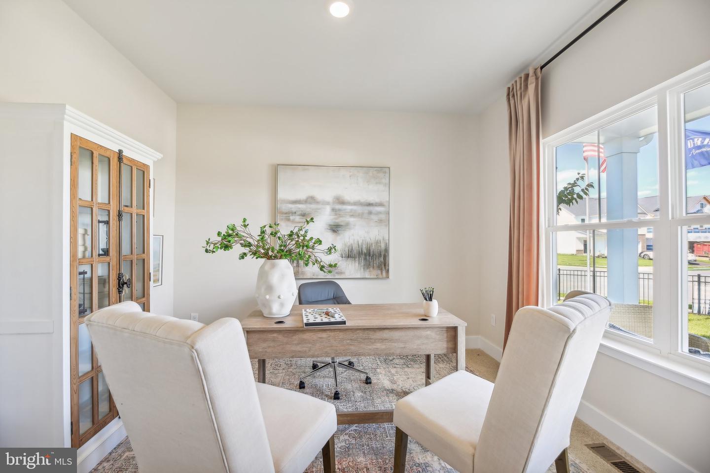 117 MASCOUTEN ST, WINCHESTER, Virginia 22602, 6 Bedrooms Bedrooms, ,4 BathroomsBathrooms,Residential,For sale,117 MASCOUTEN ST,VAFV2037950 MLS # VAFV2037950