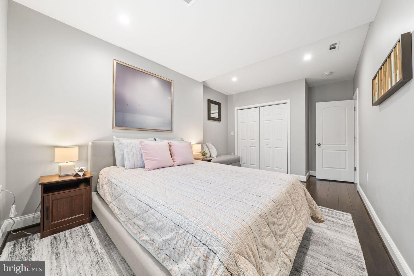 4529 NEW HAMPSHIRE AVE NW, WASHINGTON, District Of Columbia 20011, 4 Bedrooms Bedrooms, ,3 BathroomsBathrooms,Residential,For sale,4529 NEW HAMPSHIRE AVE NW,DCDC2231194 MLS # DCDC2231194