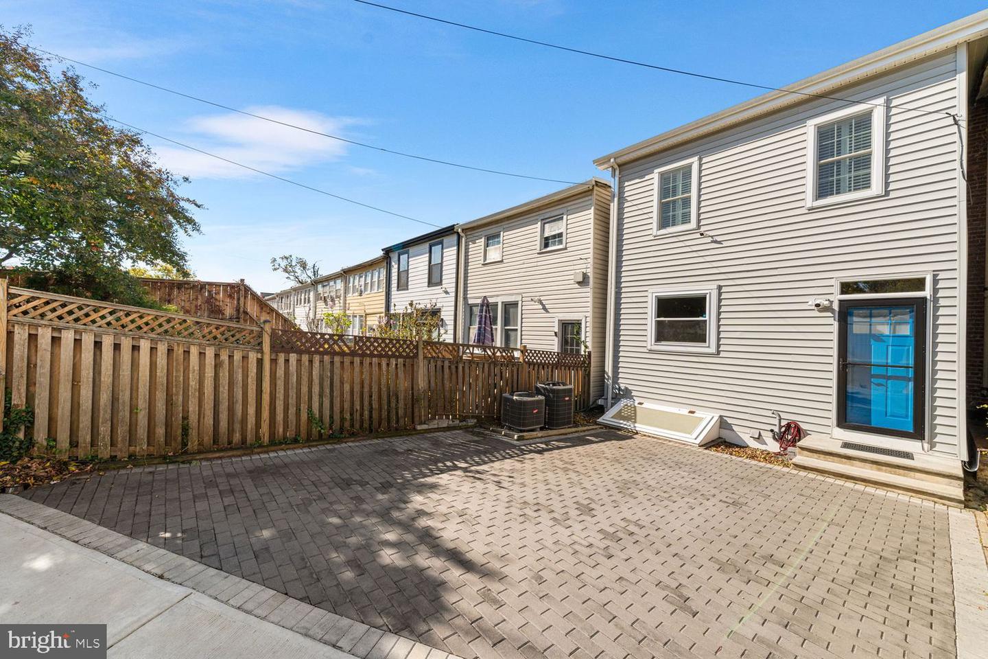 4529 NEW HAMPSHIRE AVE NW, WASHINGTON, District Of Columbia 20011, 4 Bedrooms Bedrooms, ,3 BathroomsBathrooms,Residential,For sale,4529 NEW HAMPSHIRE AVE NW,DCDC2231194 MLS # DCDC2231194