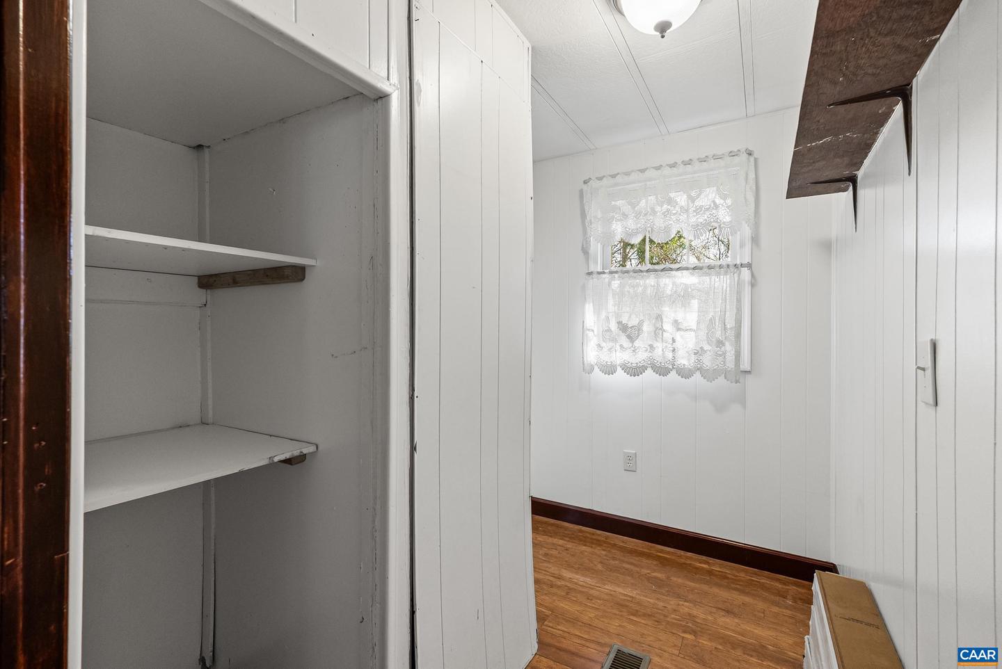 1066 STEVENS COVE RD, NELSON, Virginia 22949, 3 Bedrooms Bedrooms, ,1 BathroomBathrooms,Residential,For sale,1066 STEVENS COVE RD,670977 MLS # 670977