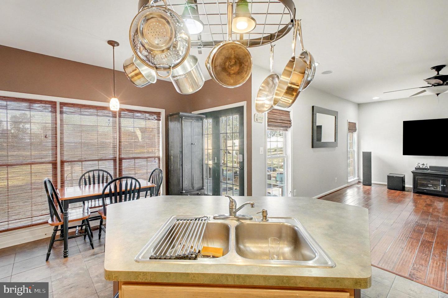 93 RINGGOLD RD, FREDERICKSBURG, Virginia 22405, 3 Bedrooms Bedrooms, ,2 BathroomsBathrooms,Residential,For sale,93 RINGGOLD RD,VAST2044182 MLS # VAST2044182