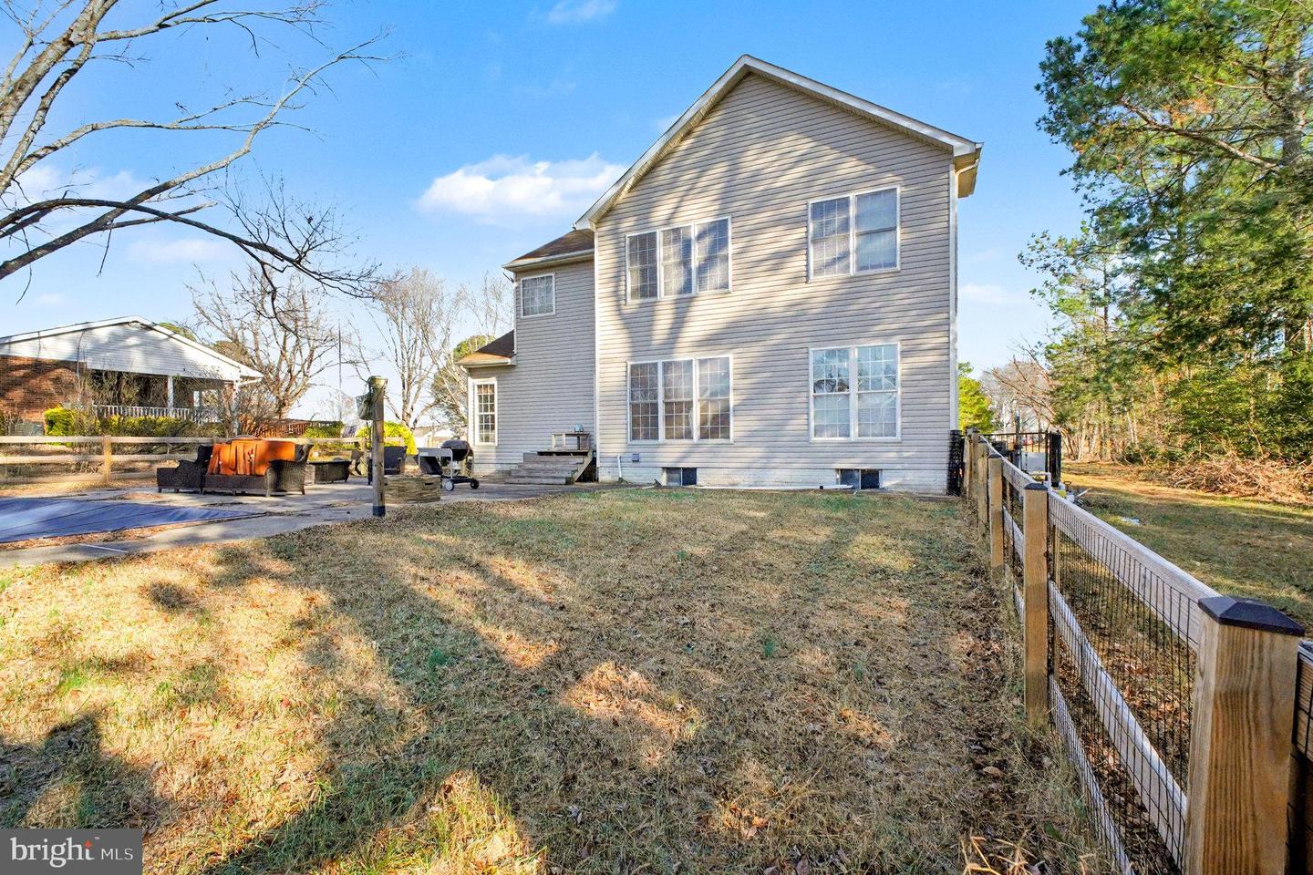 93 RINGGOLD RD, FREDERICKSBURG, Virginia 22405, 3 Bedrooms Bedrooms, ,2 BathroomsBathrooms,Residential,For sale,93 RINGGOLD RD,VAST2044182 MLS # VAST2044182