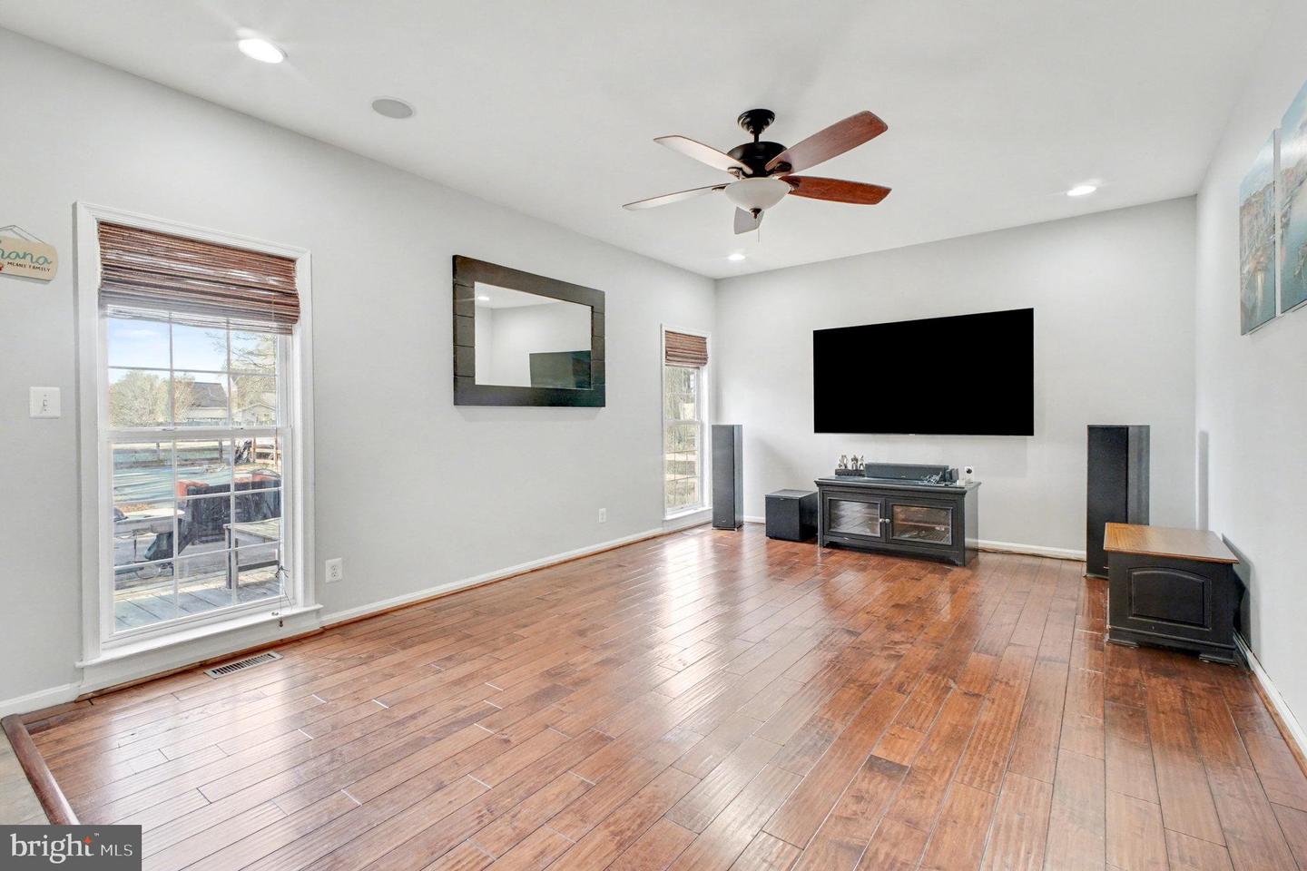 93 RINGGOLD RD, FREDERICKSBURG, Virginia 22405, 3 Bedrooms Bedrooms, ,2 BathroomsBathrooms,Residential,For sale,93 RINGGOLD RD,VAST2044182 MLS # VAST2044182