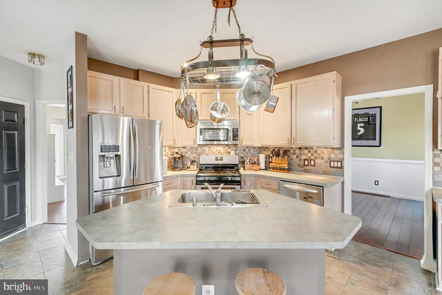 93 RINGGOLD RD, FREDERICKSBURG, Virginia 22405, 3 Bedrooms Bedrooms, ,2 BathroomsBathrooms,Residential,For sale,93 RINGGOLD RD,VAST2044182 MLS # VAST2044182