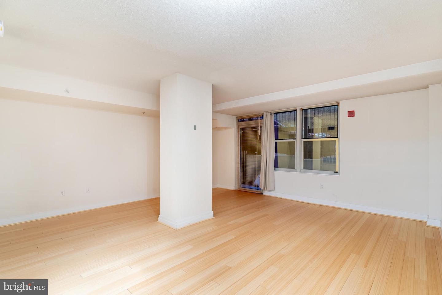 915 E ST NW #103, WASHINGTON, District Of Columbia 20004, ,1 BathroomBathrooms,Residential,For sale,915 E ST NW #103,DCDC2231548 MLS # DCDC2231548