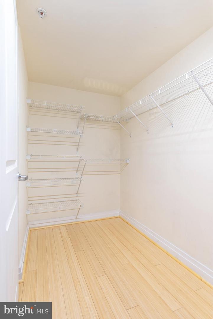 915 E ST NW #103, WASHINGTON, District Of Columbia 20004, ,1 BathroomBathrooms,Residential,For sale,915 E ST NW #103,DCDC2231548 MLS # DCDC2231548