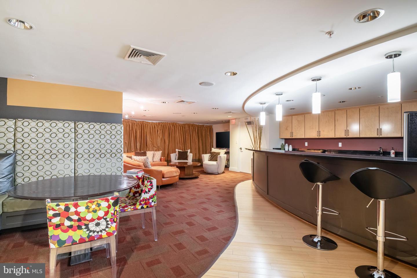 915 E ST NW #103, WASHINGTON, District Of Columbia 20004, ,1 BathroomBathrooms,Residential,For sale,915 E ST NW #103,DCDC2231548 MLS # DCDC2231548