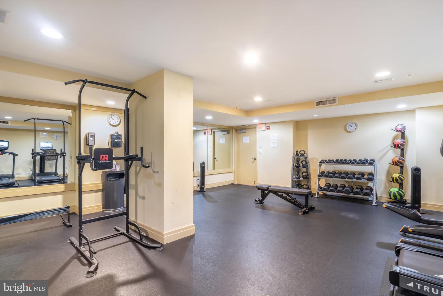 915 E ST NW #103, WASHINGTON, District Of Columbia 20004, ,1 BathroomBathrooms,Residential,For sale,915 E ST NW #103,DCDC2231548 MLS # DCDC2231548