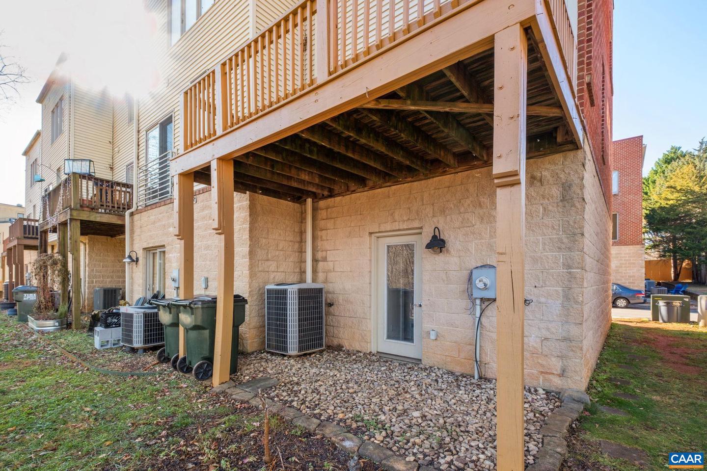 1013 LINDEN AVE #H, CHARLOTTESVILLE, Virginia 22902, 3 Bedrooms Bedrooms, ,2 BathroomsBathrooms,Residential,For sale,1013 LINDEN AVE #H,671365 MLS # 671365