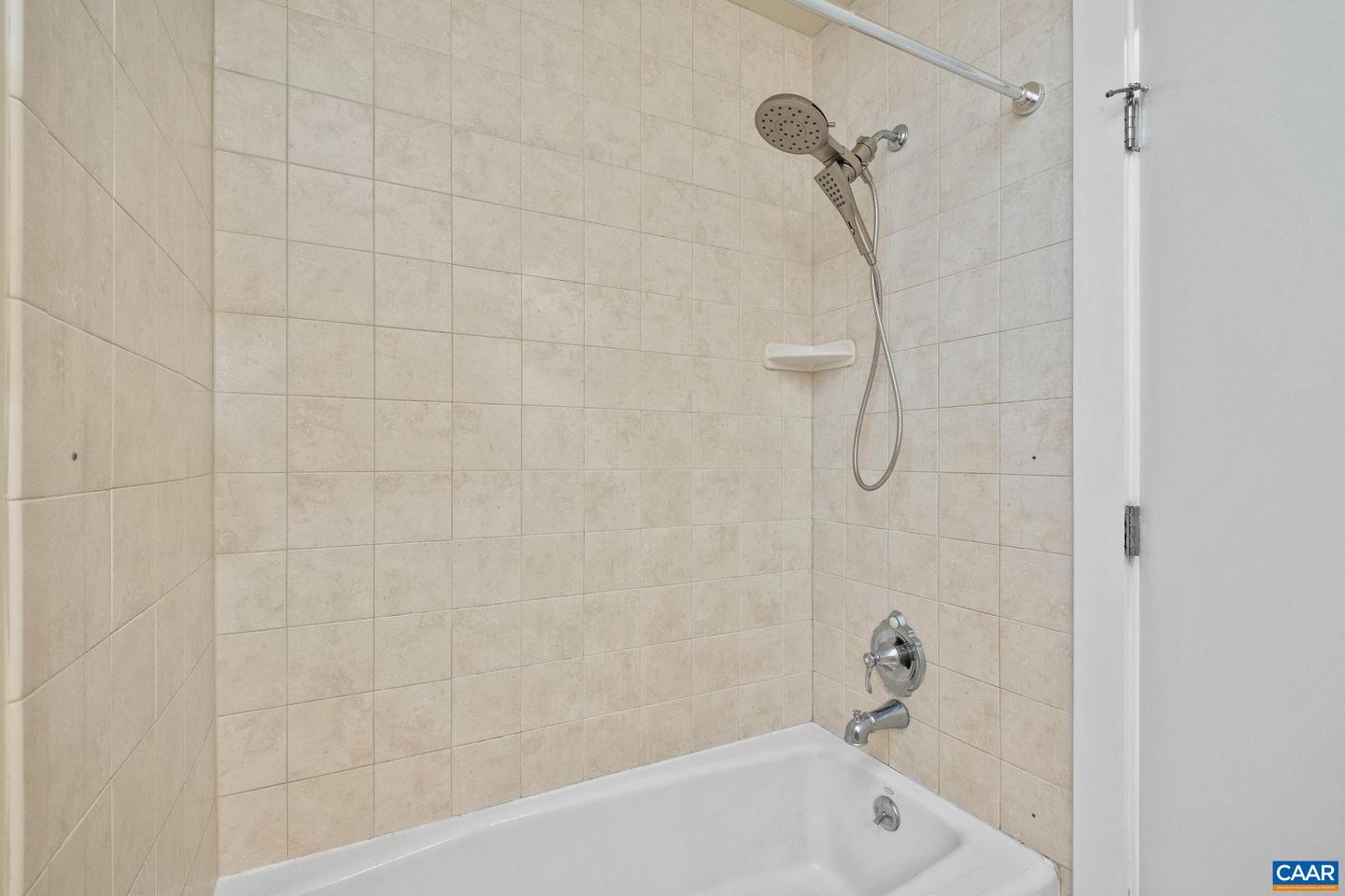 1013 LINDEN AVE #H, CHARLOTTESVILLE, Virginia 22902, 3 Bedrooms Bedrooms, ,2 BathroomsBathrooms,Residential,For sale,1013 LINDEN AVE #H,671365 MLS # 671365