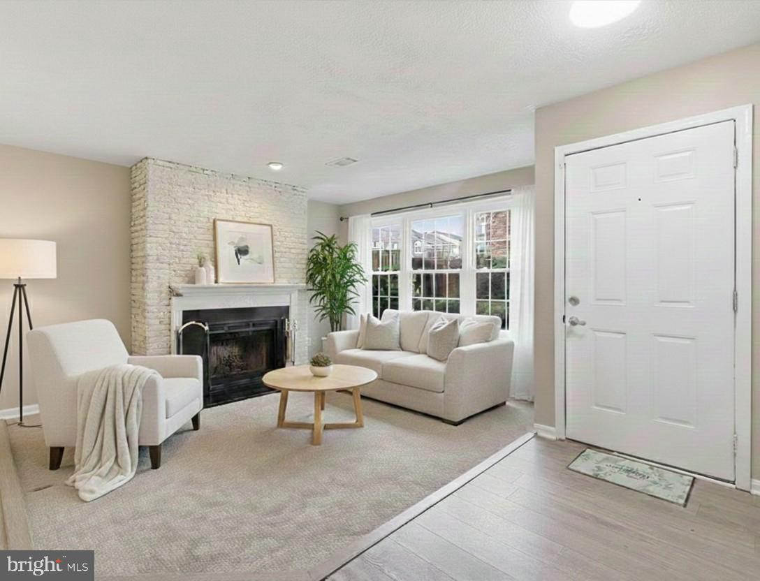 4167 CHURCHMAN WAY, WOODBRIDGE, Virginia 22192, 3 Bedrooms Bedrooms, ,2 BathroomsBathrooms,Residential,For sale,4167 CHURCHMAN WAY,VAPW2108204 MLS # VAPW2108204 4167 CHURCHMAN WAY, WOODBRIDGE, Virginia 22192, 3 Bedrooms Bedrooms, ,2 BathroomsBathrooms,Residential,For sale,4167 CHURCHMAN WAY,VAPW2108204 MLS # VAPW2108204