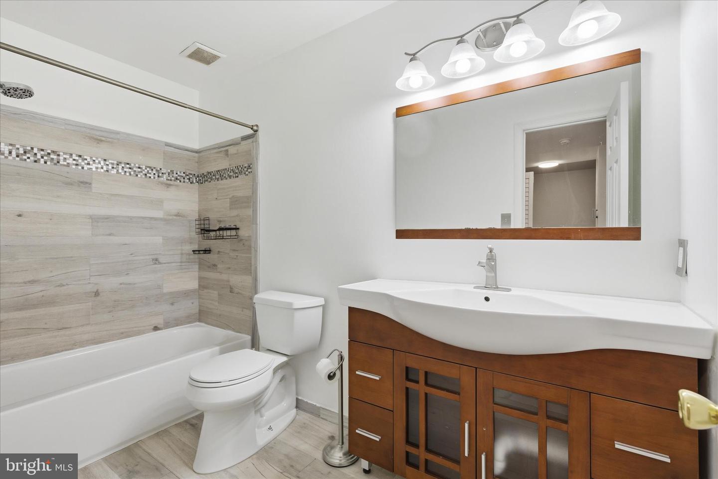 4167 CHURCHMAN WAY, WOODBRIDGE, Virginia 22192, 3 Bedrooms Bedrooms, ,2 BathroomsBathrooms,Residential,For sale,4167 CHURCHMAN WAY,VAPW2108204 MLS # VAPW2108204 4167 CHURCHMAN WAY, WOODBRIDGE, Virginia 22192, 3 Bedrooms Bedrooms, ,2 BathroomsBathrooms,Residential,For sale,4167 CHURCHMAN WAY,VAPW2108204 MLS # VAPW2108204