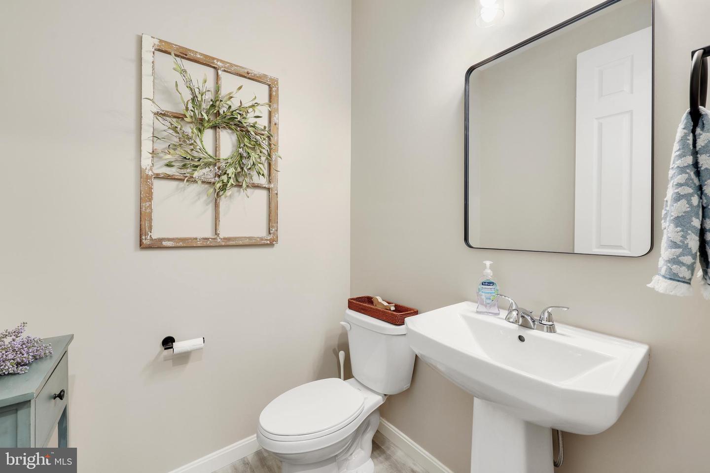 121 POE DR, WINCHESTER, Virginia 22602, 4 Bedrooms Bedrooms, ,2 BathroomsBathrooms,Residential,For sale,121 POE DR,VAFV2038208 MLS # VAFV2038208