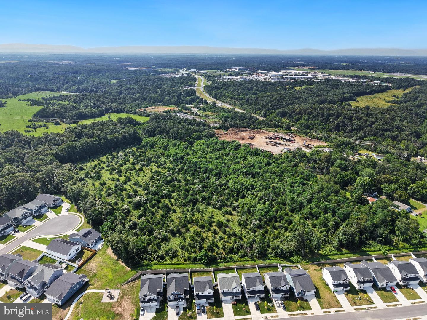 121 POE DR, WINCHESTER, Virginia 22602, 4 Bedrooms Bedrooms, ,2 BathroomsBathrooms,Residential,For sale,121 POE DR,VAFV2038208 MLS # VAFV2038208