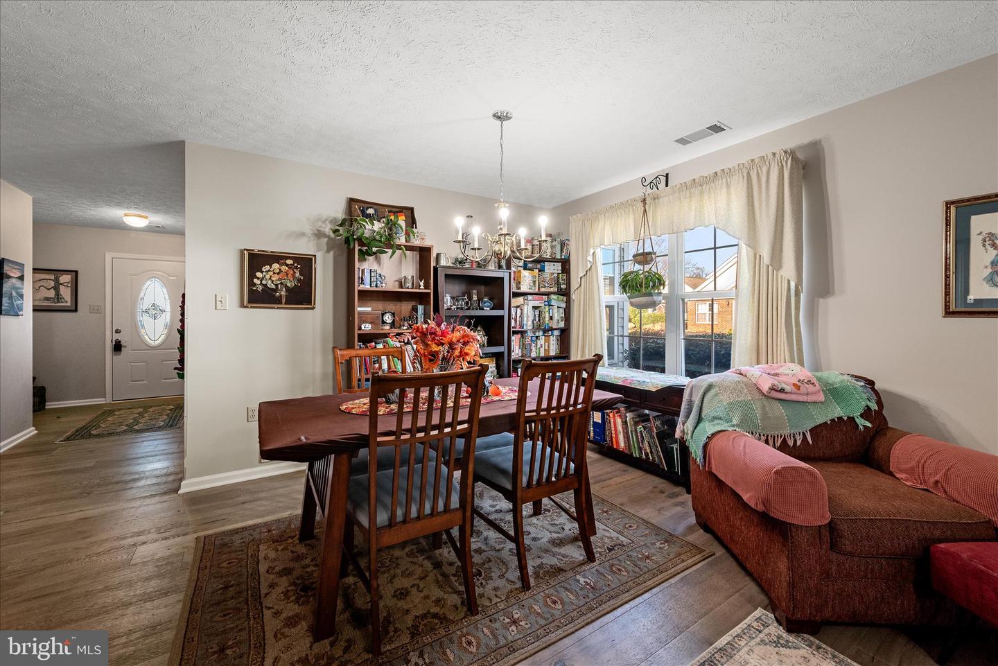 203 CRESTWOOD LN, WINCHESTER, Virginia 22602, 2 Bedrooms Bedrooms, ,2 BathroomsBathrooms,Residential,For sale,203 CRESTWOOD LN,VAFV2038228 MLS # VAFV2038228 203 CRESTWOOD LN, WINCHESTER, Virginia 22602, 2 Bedrooms Bedrooms, ,2 BathroomsBathrooms,Residential,For sale,203 CRESTWOOD LN,VAFV2038228 MLS # VAFV2038228