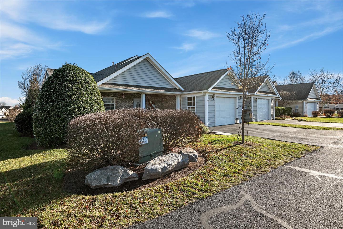 203 CRESTWOOD LN, WINCHESTER, Virginia 22602, 2 Bedrooms Bedrooms, ,2 BathroomsBathrooms,Residential,For sale,203 CRESTWOOD LN,VAFV2038228 MLS # VAFV2038228 203 CRESTWOOD LN, WINCHESTER, Virginia 22602, 2 Bedrooms Bedrooms, ,2 BathroomsBathrooms,Residential,For sale,203 CRESTWOOD LN,VAFV2038228 MLS # VAFV2038228