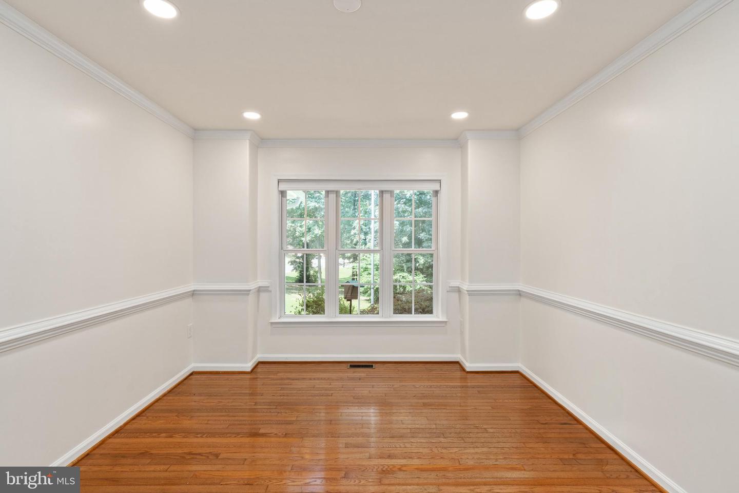 199 STONEWALL DR, FREDERICKSBURG, Virginia 22401, 5 Bedrooms Bedrooms, ,3 BathroomsBathrooms,Residential,For sale,199 STONEWALL DR,VAFB2009346 MLS # VAFB2009346 199 STONEWALL DR, FREDERICKSBURG, Virginia 22401, 5 Bedrooms Bedrooms, ,3 BathroomsBathrooms,Residential,For sale,199 STONEWALL DR,VAFB2009346 MLS # VAFB2009346