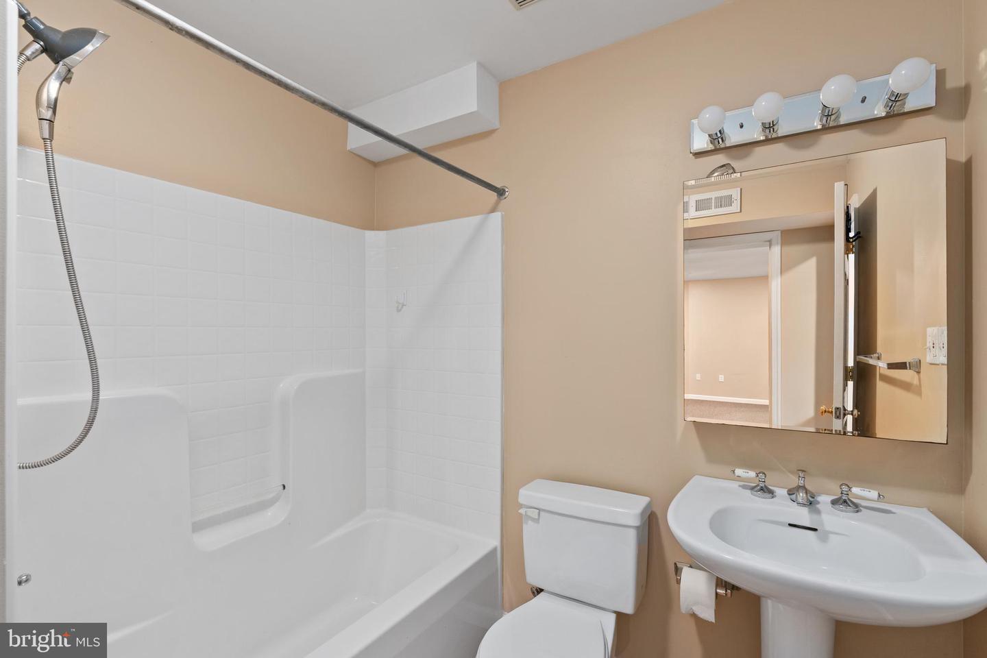 199 STONEWALL DR, FREDERICKSBURG, Virginia 22401, 5 Bedrooms Bedrooms, ,3 BathroomsBathrooms,Residential,For sale,199 STONEWALL DR,VAFB2009346 MLS # VAFB2009346 199 STONEWALL DR, FREDERICKSBURG, Virginia 22401, 5 Bedrooms Bedrooms, ,3 BathroomsBathrooms,Residential,For sale,199 STONEWALL DR,VAFB2009346 MLS # VAFB2009346