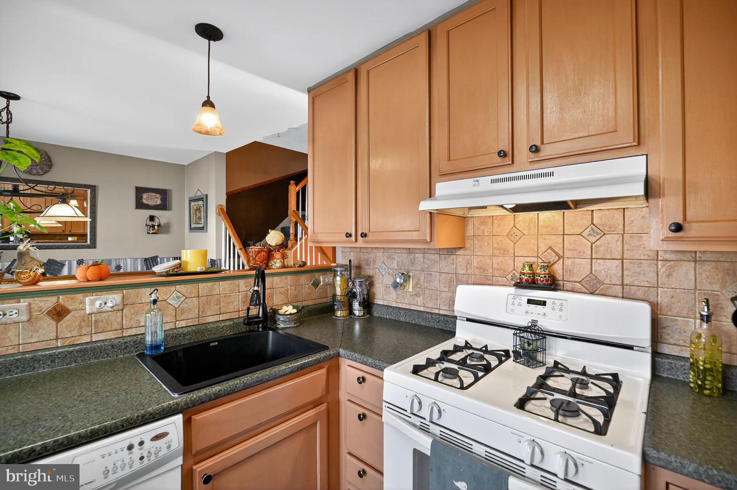 4762 BENECIA LN, DUMFRIES, Virginia 22025, 3 Bedrooms Bedrooms, ,2 BathroomsBathrooms,Residential,For sale,4762 BENECIA LN,VAPW2108436 MLS # VAPW2108436