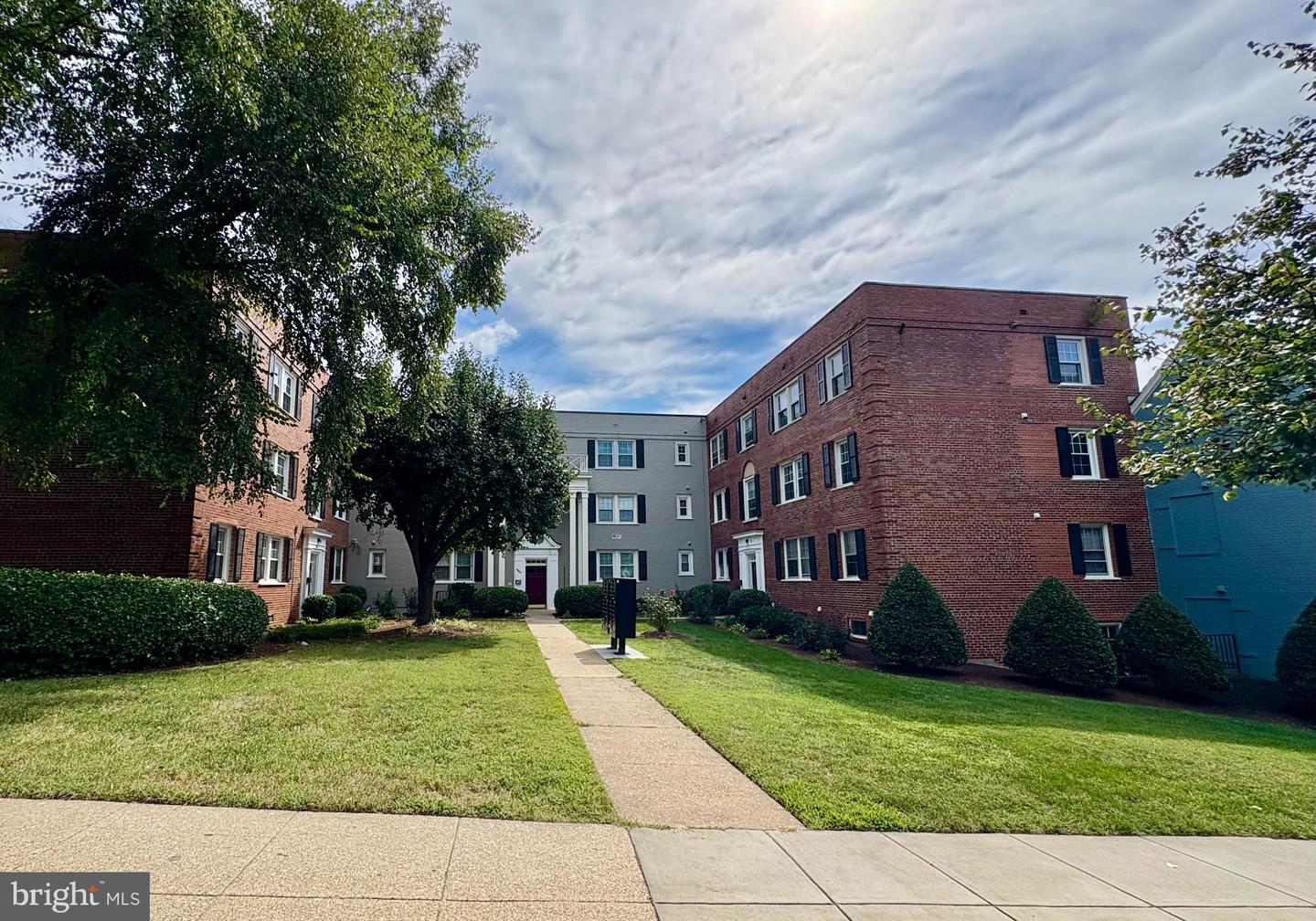 2008 38TH ST SE #302, WASHINGTON, District Of Columbia 20020, 2 Bedrooms Bedrooms, ,1 BathroomBathrooms,Residential,For sale,2008 38TH ST SE #302,DCDC2233226 MLS # DCDC2233226 2008 38TH ST SE #302, WASHINGTON, District Of Columbia 20020, 2 Bedrooms Bedrooms, ,1 BathroomBathrooms,Residential,For sale,2008 38TH ST SE #302,DCDC2233226 MLS # DCDC2233226