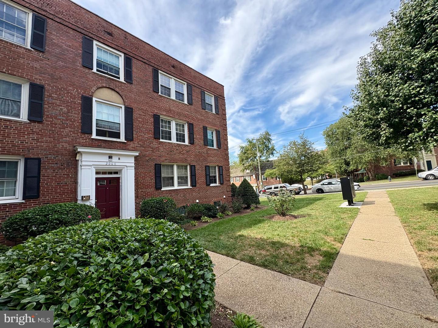 2008 38TH ST SE #302, WASHINGTON, District Of Columbia 20020, 2 Bedrooms Bedrooms, ,1 BathroomBathrooms,Residential,For sale,2008 38TH ST SE #302,DCDC2233226 MLS # DCDC2233226 2008 38TH ST SE #302, WASHINGTON, District Of Columbia 20020, 2 Bedrooms Bedrooms, ,1 BathroomBathrooms,Residential,For sale,2008 38TH ST SE #302,DCDC2233226 MLS # DCDC2233226