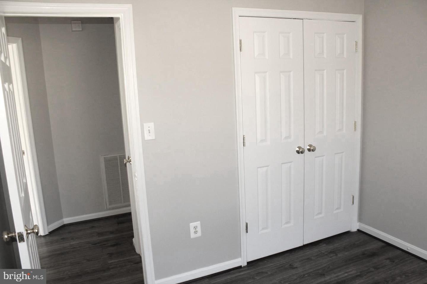 10402 SKINNER HILL DR, FREDERICKSBURG, Virginia 22408, 5 Bedrooms Bedrooms, ,3 BathroomsBathrooms,Residential,For sale,10402 SKINNER HILL DR,VASP2037856 MLS # VASP2037856