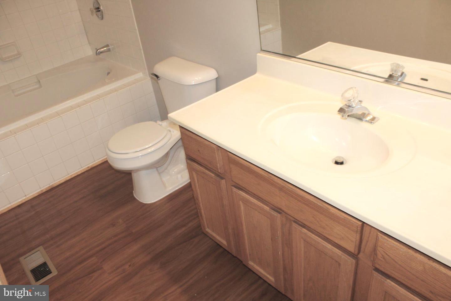 10402 SKINNER HILL DR, FREDERICKSBURG, Virginia 22408, 5 Bedrooms Bedrooms, ,3 BathroomsBathrooms,Residential,For sale,10402 SKINNER HILL DR,VASP2037856 MLS # VASP2037856